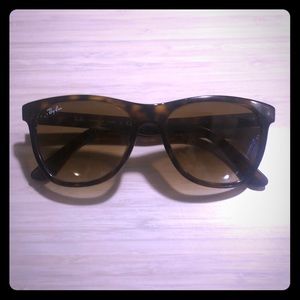 Ray Ban Turtle Shell Sunglasses